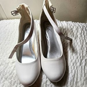 It’s Ok Heels SZ 7W